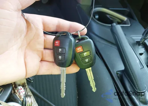 2016 Toyota Rav4 Le из США, поврежденный, VIN 2T3ZFREV5GW311587